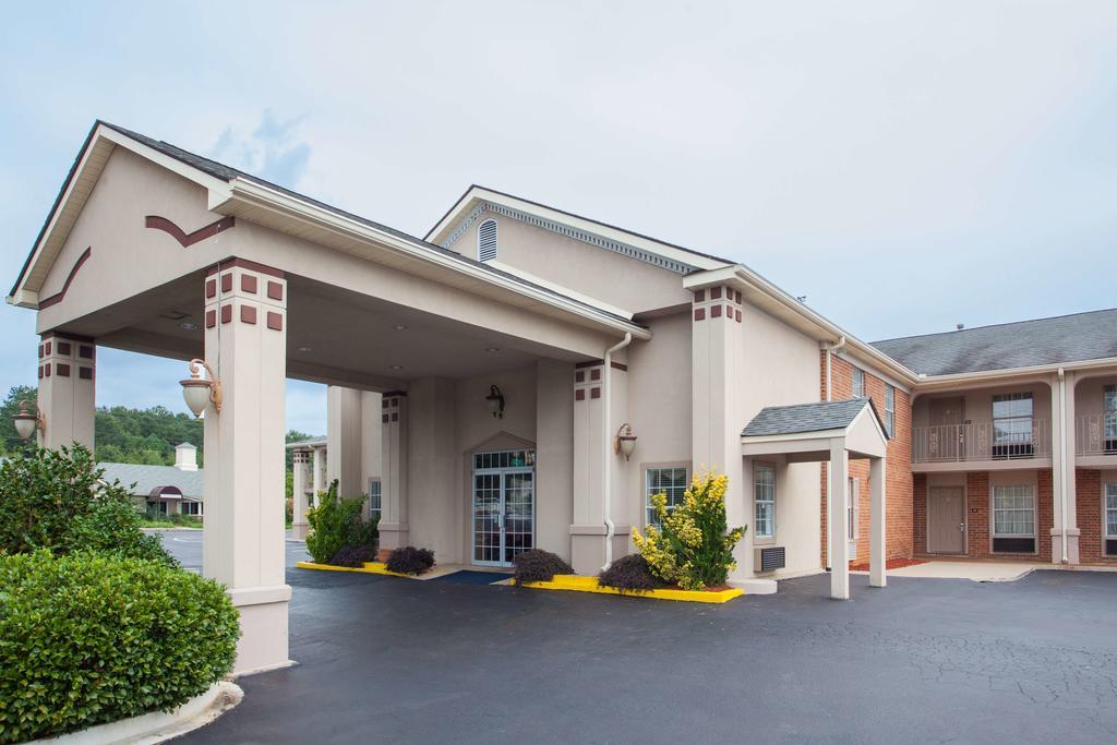 Super 8 By Wyndham Covington Hotel Buitenkant foto